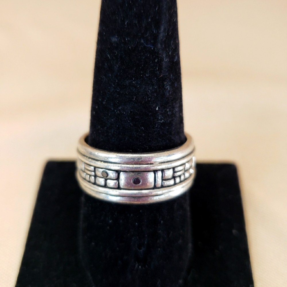 SHR Sterling Silver Etched Band Ring with Black Diamonds Size 11